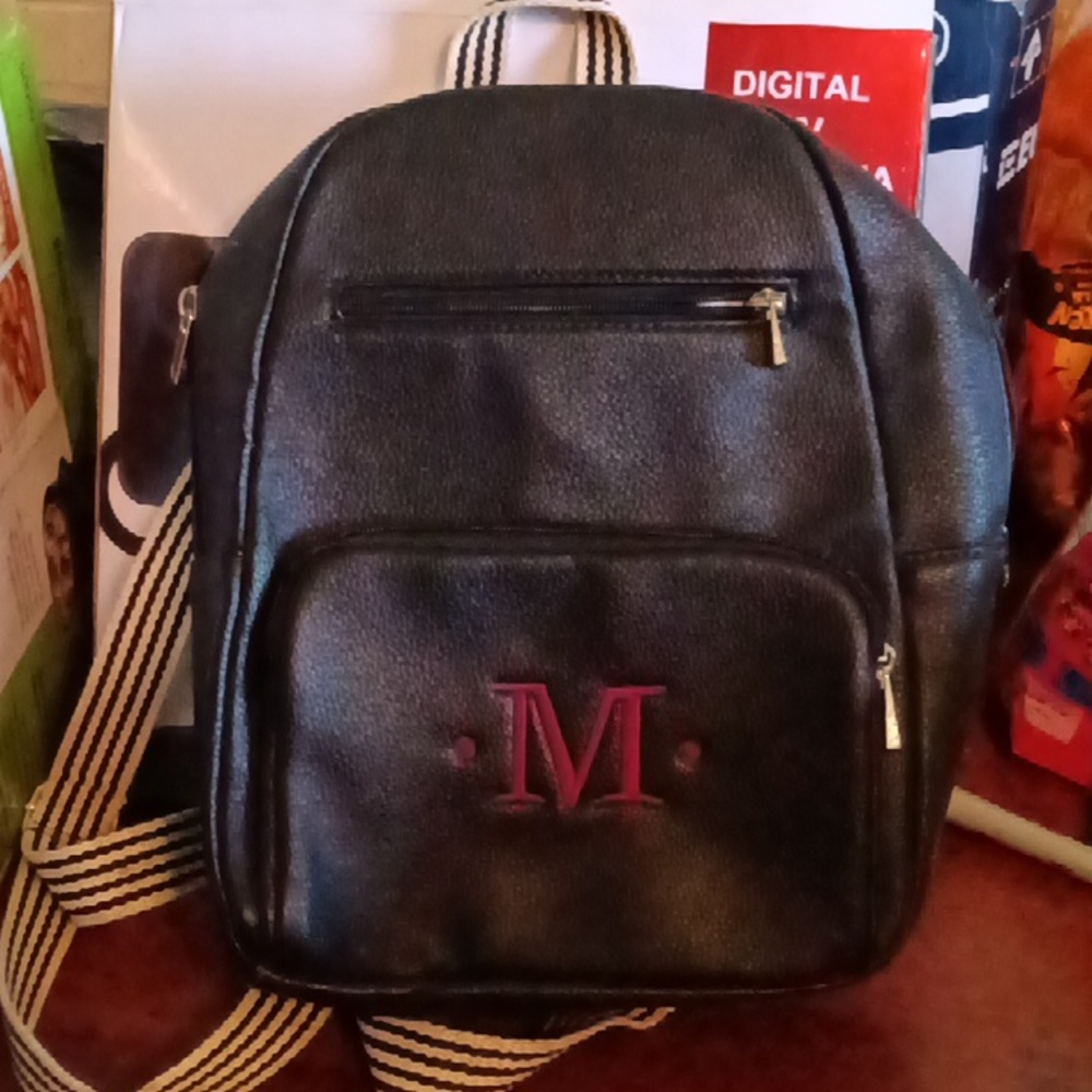 Thirty-one black boutique backback